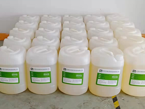 必看，超聲波設(shè)備使用工業(yè)清洗劑的注意事項(xiàng)！